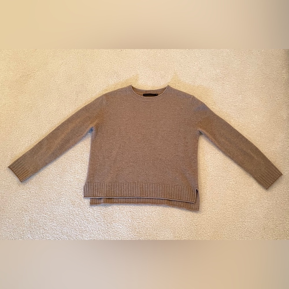 Jenni Kayne Everyday sweater in taupe size XS